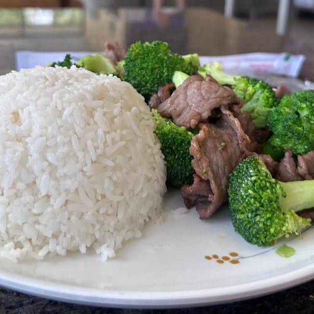 28. Broccoli Beef with Rice.