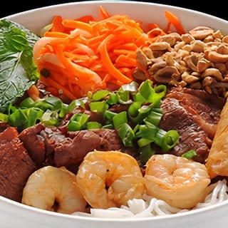 7. Shrimp, BBQ Pork, and Egg Roll with Vermicelli