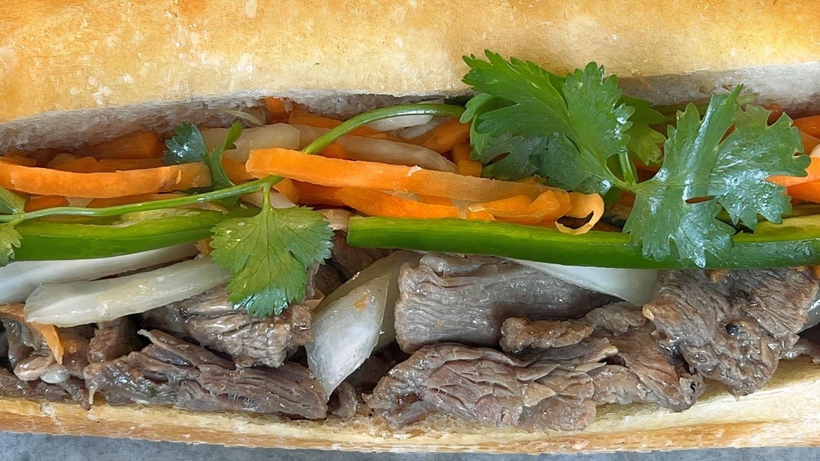 B10 Steak Baguette.