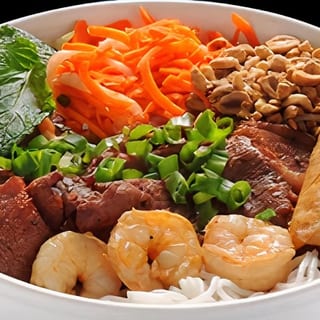 7. Shrimp, BBQ Pork, and Egg Roll with Vermicelli