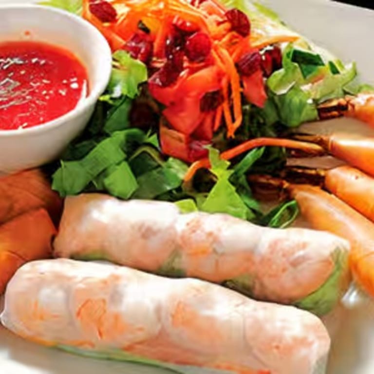 Savor Your Lunch with Us