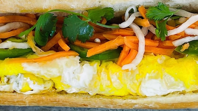 B6 Egg Baguette.