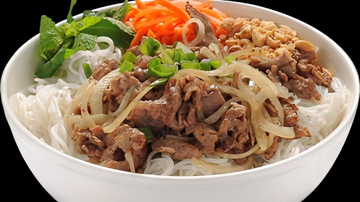 8. Sauteed Beef with Vermicelli.