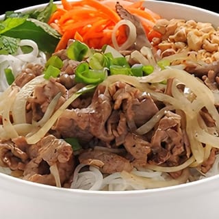 8. Sauteed Beef with Vermicelli