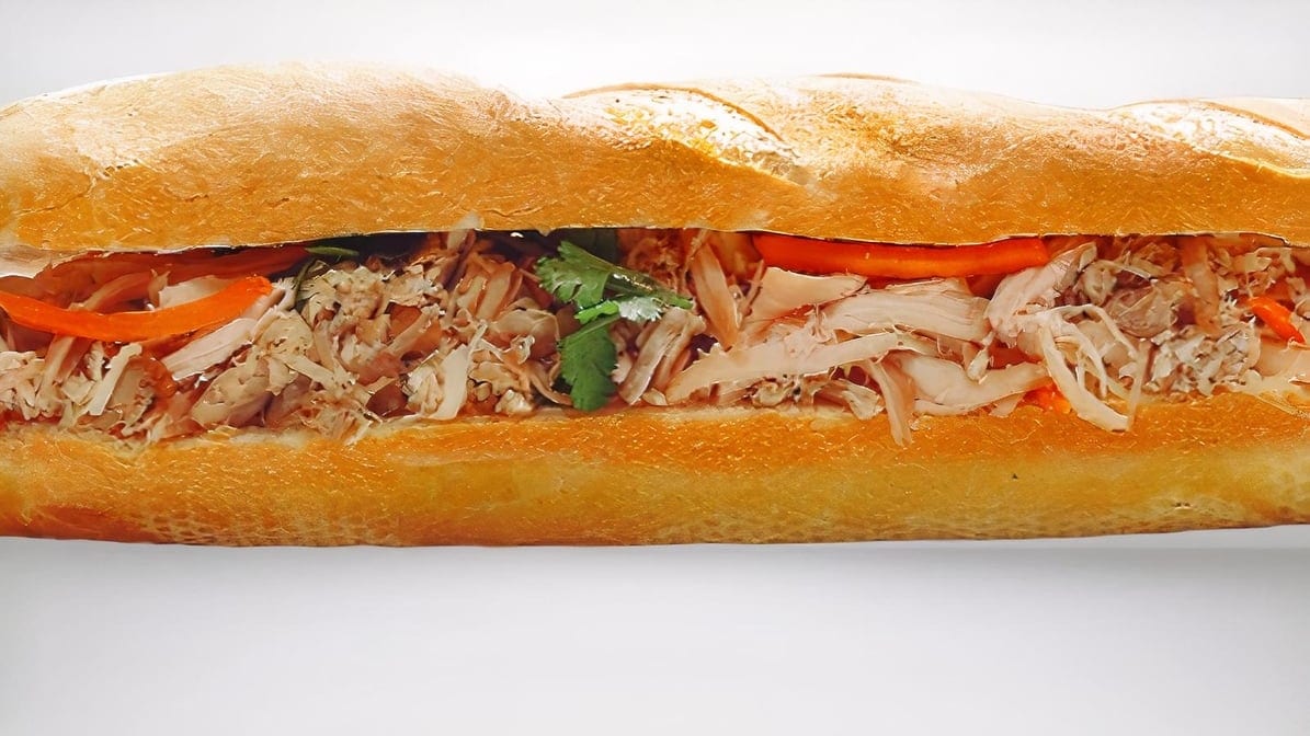 B5. Shredded Chicken Baguette.