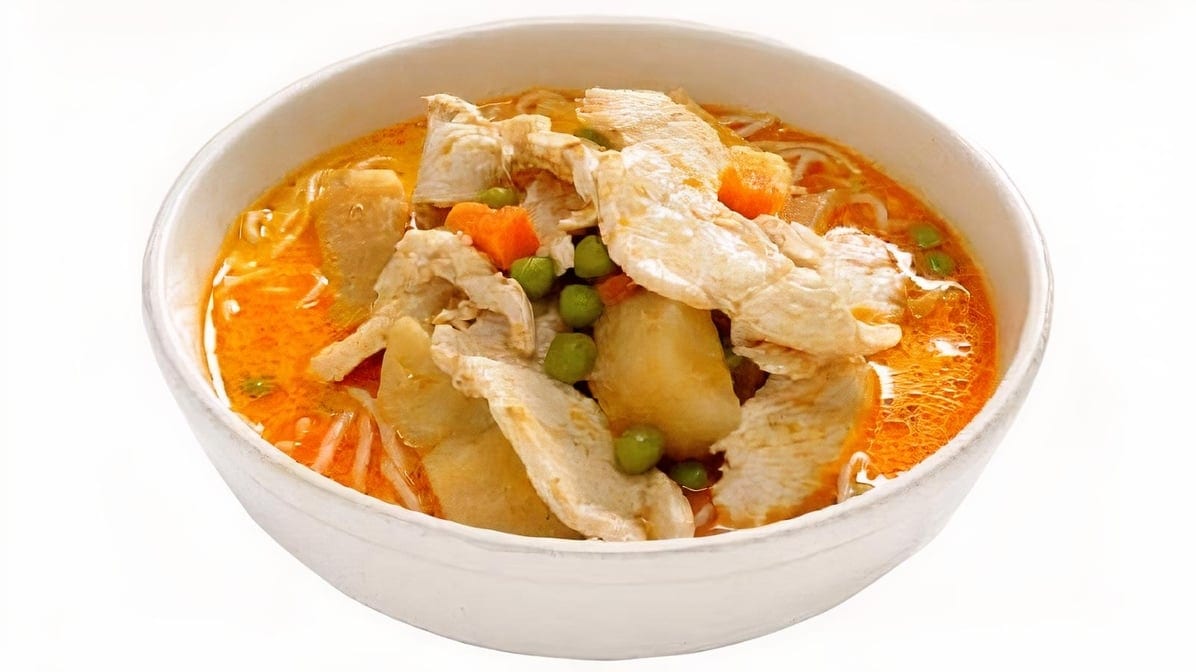 6. CURRY CHICKEN WITH VERMICELLI.