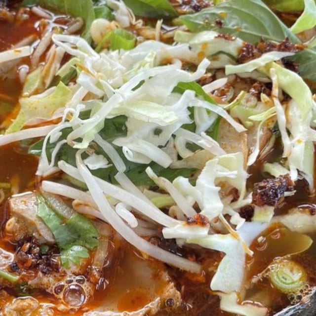 M5 Spicy Beef Noodle Soup.