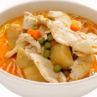9. Curry Chicken with Vermicelli